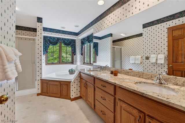 1137 Sturbridge Drive, Medina, OH 44256