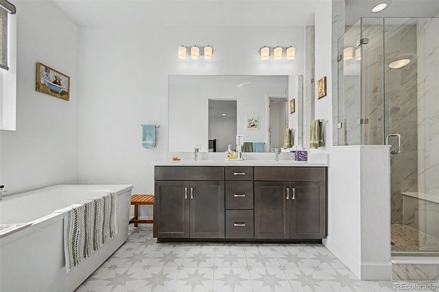 10558 Eby Circle, Lone Tree, CO 80124