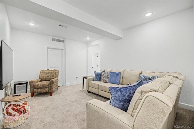 10558 Eby Circle, Lone Tree, CO 80124