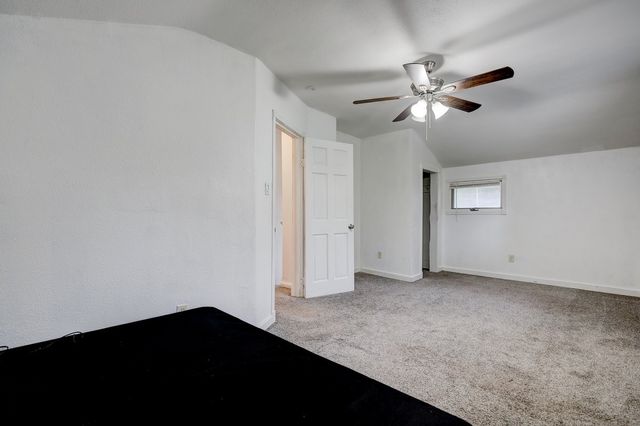 1610 E 8th Street, Des Moines, IA 50316
