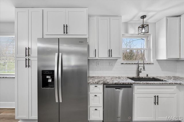 1719 Hawthorne Drive, Pacific, MO 63069