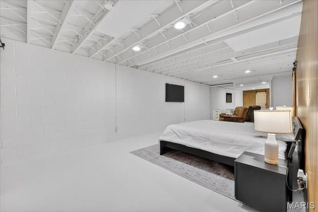 1719 Hawthorne Drive, Pacific, MO 63069