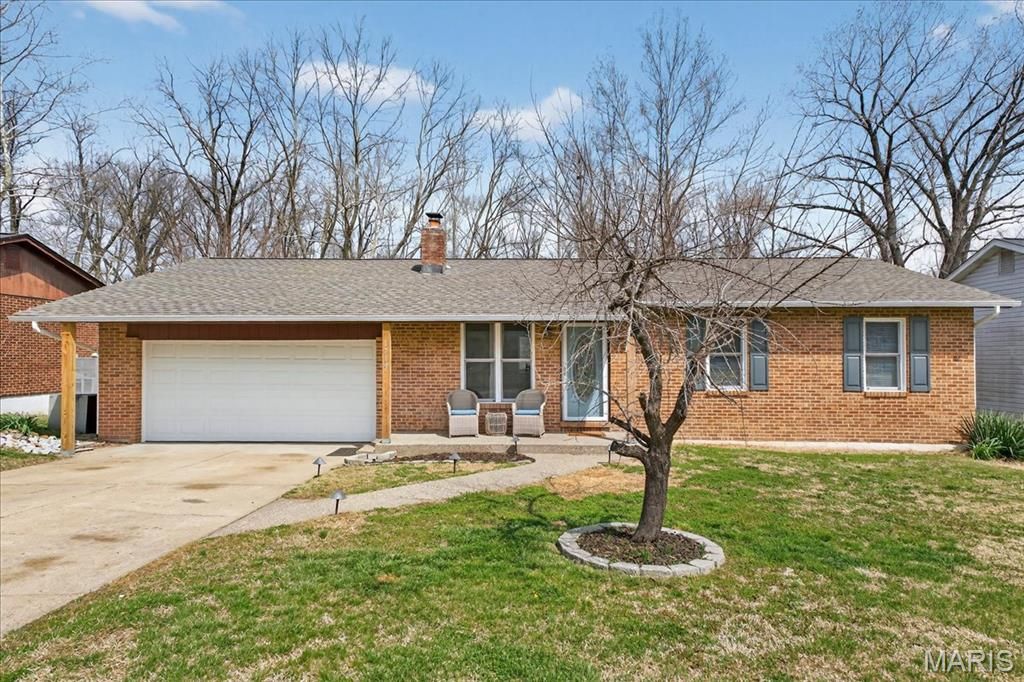 1719 Hawthorne Drive, Pacific, MO 63069