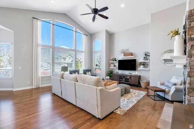 5852 W CENTURY HEIGHTS DR, Highland, UT 84003