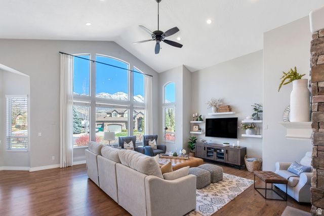 5852 W CENTURY HEIGHTS DR, Highland, UT 84003