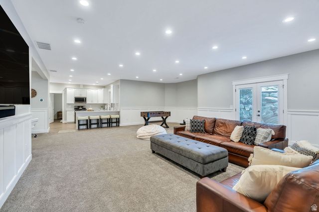 5852 W CENTURY HEIGHTS DR, Highland, UT 84003