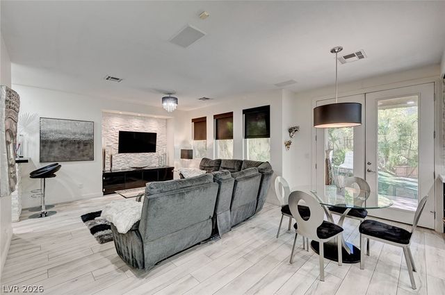 3555 Shelome Court, Las Vegas, NV 89121