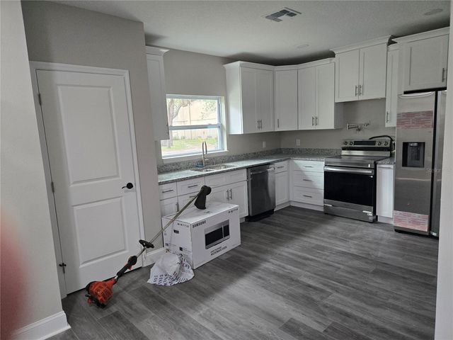 704 E ORCHID AVENUE, Tampa, FL 33612