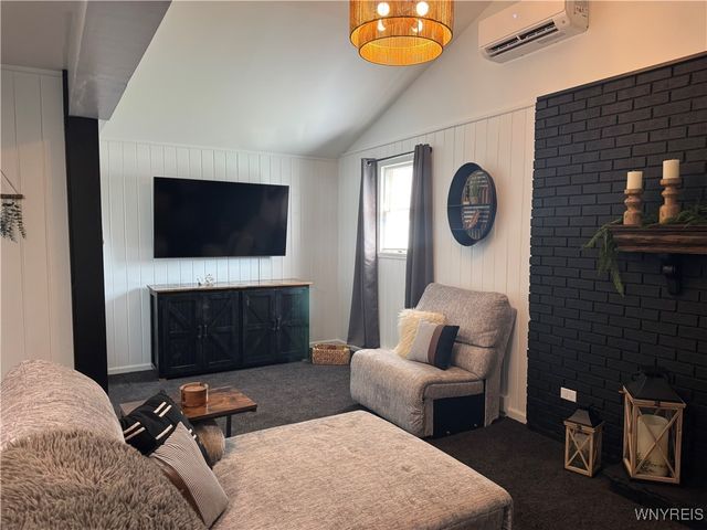 88 Elsie Lane, Grand Island, NY 14072