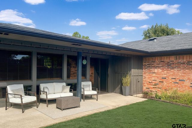 205 Martha Drive, Winnsboro, TX 75494