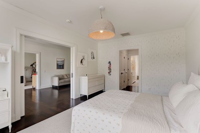 2 Bridleway Trl, Nashville, TN 37215