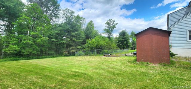 530 Sackett Lake Road, Monticello, NY 12701