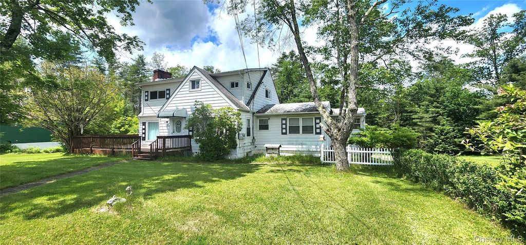 530 Sackett Lake Road, Monticello, NY 12701