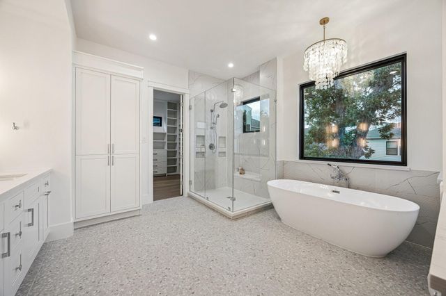 1204 W Drew Street, Houston, TX 77006