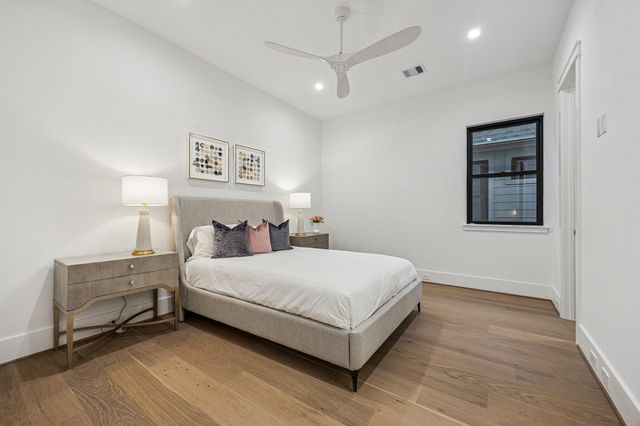1204 W Drew Street, Houston, TX 77006