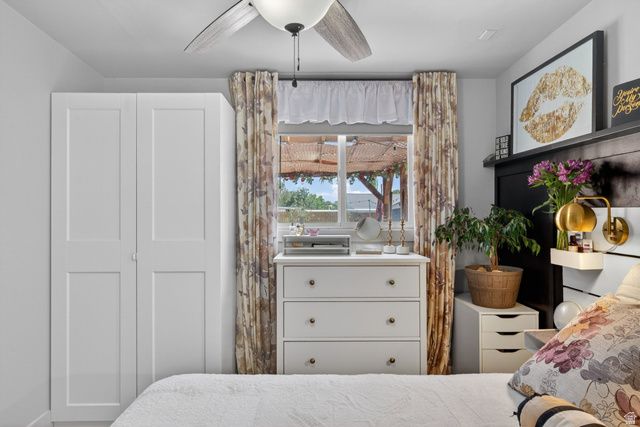756 E CARNATION DR, Sandy, UT 84094