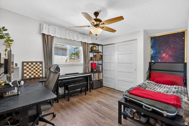 756 E CARNATION DR, Sandy, UT 84094