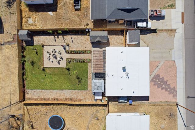 756 E CARNATION DR, Sandy, UT 84094
