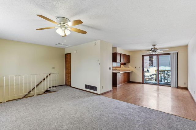 406 Whispering Lane, Hastings, MN 55033