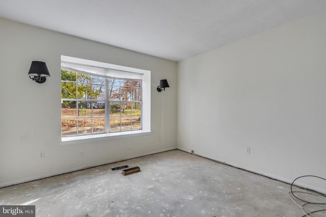 216 EMERALD HILL DR, Fort Washington, MD 20744