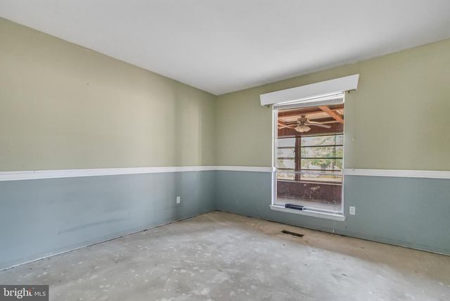 216 EMERALD HILL DR, Fort Washington, MD 20744