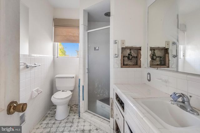 216 EMERALD HILL DR, Fort Washington, MD 20744