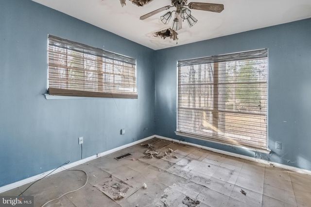 216 EMERALD HILL DR, Fort Washington, MD 20744