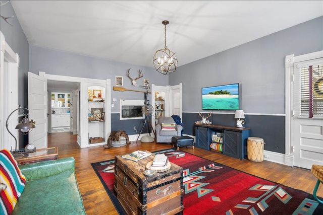 308 S Montgomery, Gilmer, TX 75645