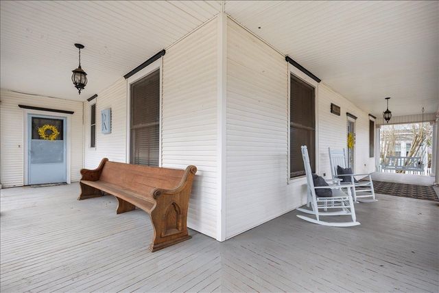 308 S Montgomery, Gilmer, TX 75645