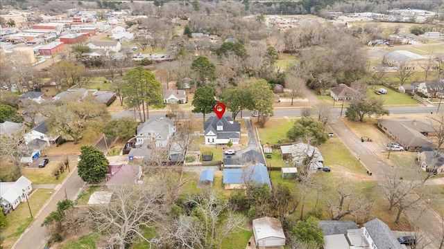 308 S Montgomery, Gilmer, TX 75645