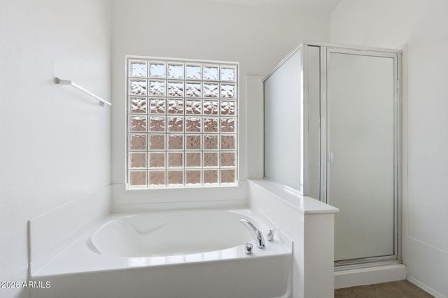 27989 N MUSCOVITE Drive, San Tan Valley, AZ 85143