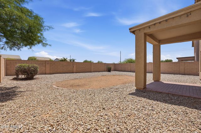 27989 N MUSCOVITE Drive, San Tan Valley, AZ 85143