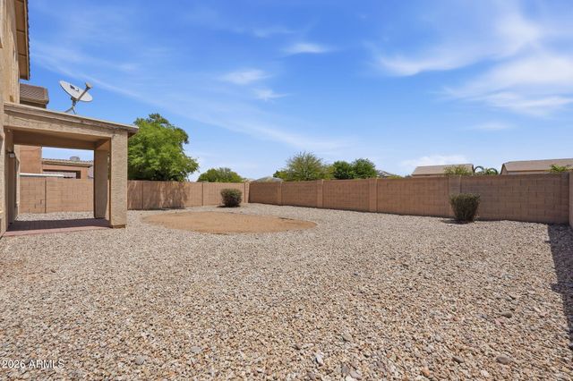 27989 N MUSCOVITE Drive, San Tan Valley, AZ 85143