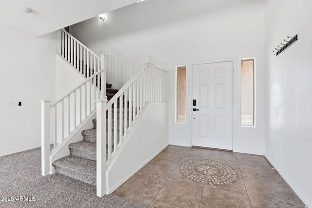 27989 N MUSCOVITE Drive, San Tan Valley, AZ 85143