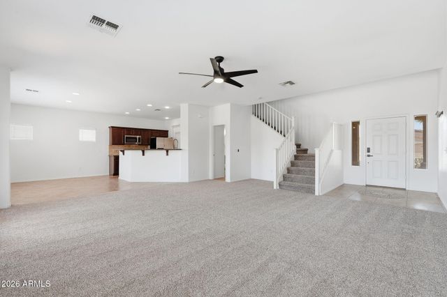 27989 N MUSCOVITE Drive, San Tan Valley, AZ 85143
