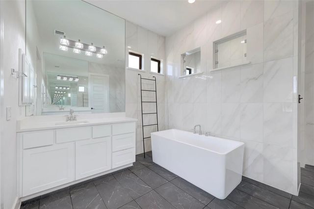 117 Idle SPUR, Liberty Hill, TX 78642
