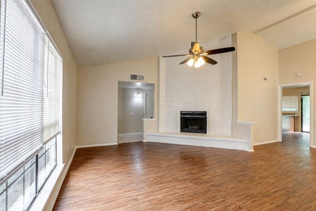 620 Nora Lane, Desoto, TX 75115