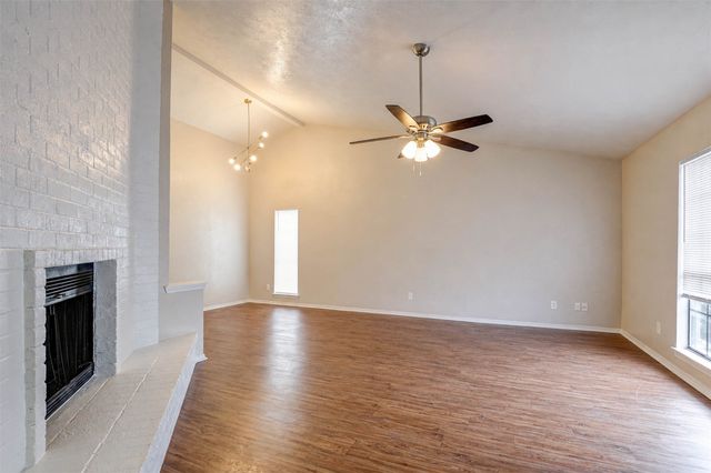 620 Nora Lane, Desoto, TX 75115
