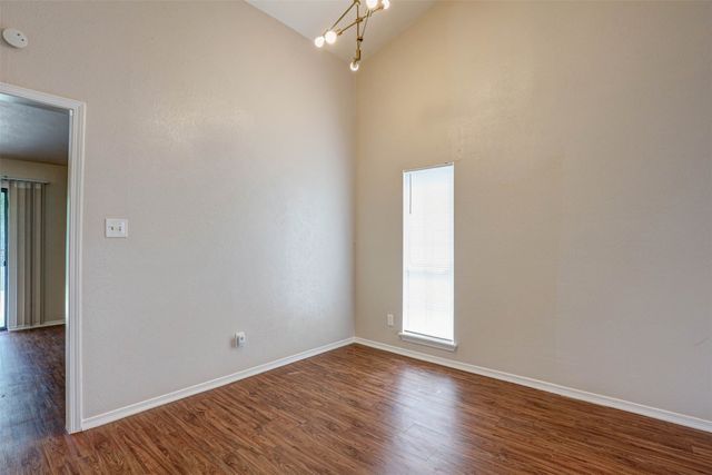 620 Nora Lane, Desoto, TX 75115