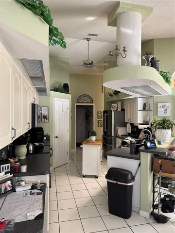 3501 TROPICAIRE BOULEVARD, North Port, FL 34286