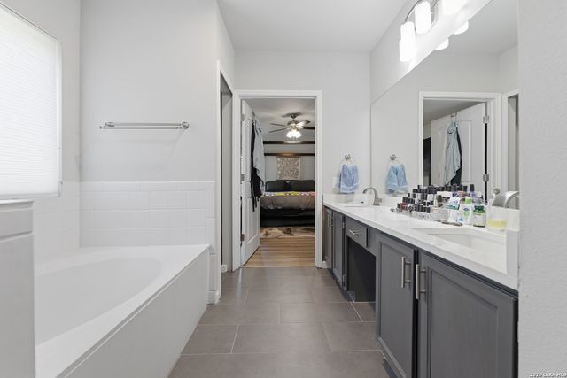 2607 Sky Dale, San Antonio, TX 78231