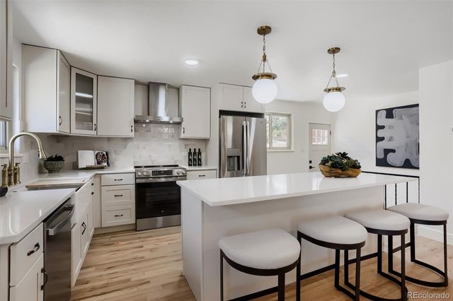 17100 W 16th Place W, Golden, CO 80401