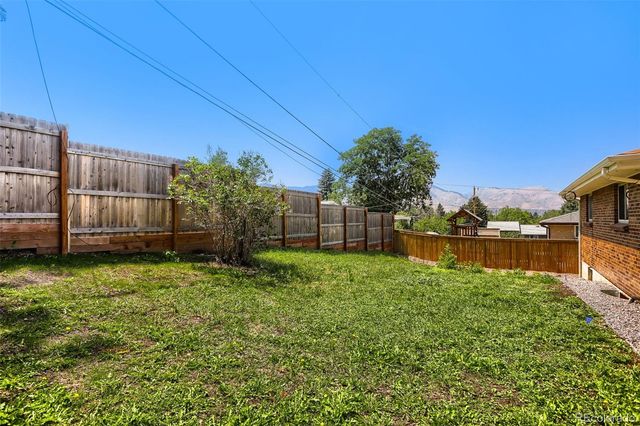 17100 W 16th Place W, Golden, CO 80401