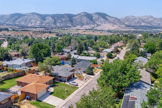 17100 W 16th Place W, Golden, CO 80401