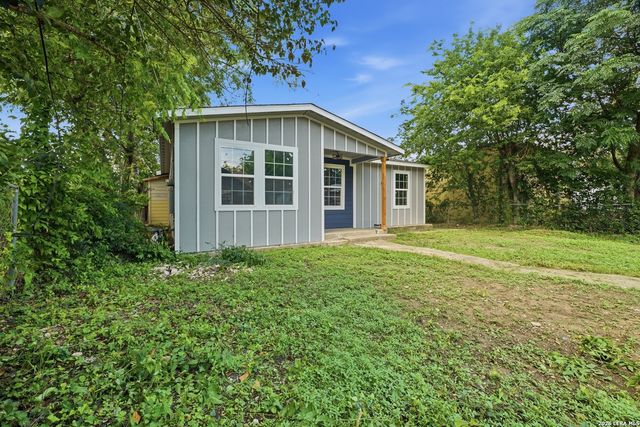 637 Gulf, San Antonio, TX 78202