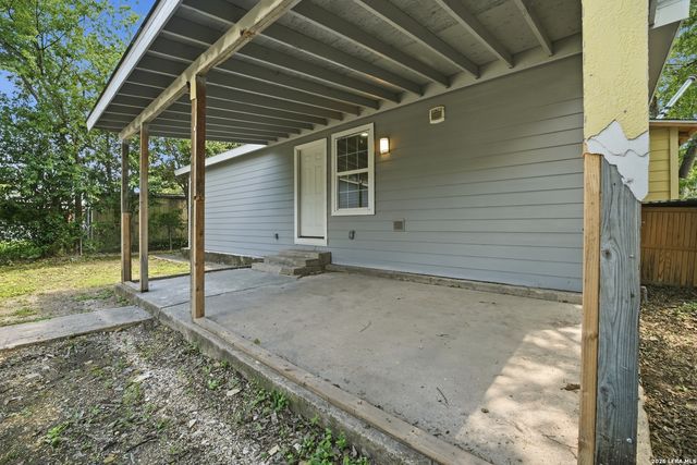 637 Gulf, San Antonio, TX 78202