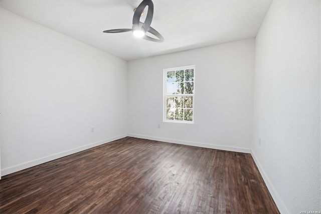 637 Gulf, San Antonio, TX 78202