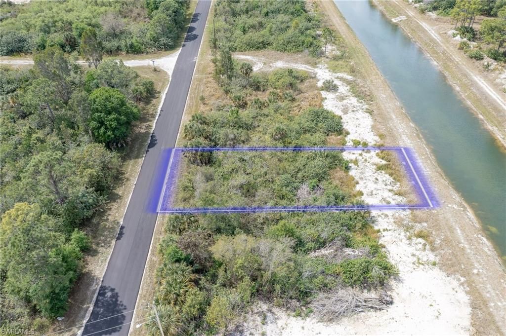 2812 28th ST W, LEHIGH ACRES, FL 33971 — photo 2