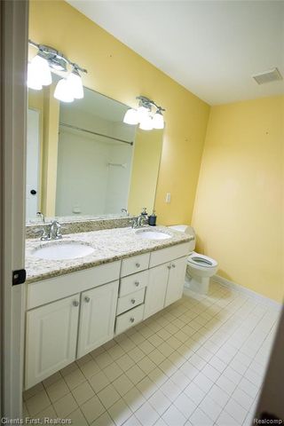 19691 Windridge Drive, Northville, MI 48167