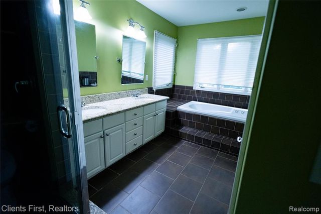 19691 Windridge Drive, Northville, MI 48167